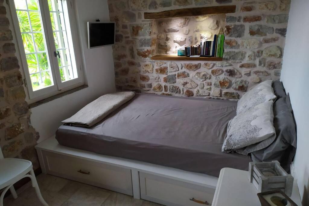 Klovino Beach House Douvia Zewnętrze zdjęcie